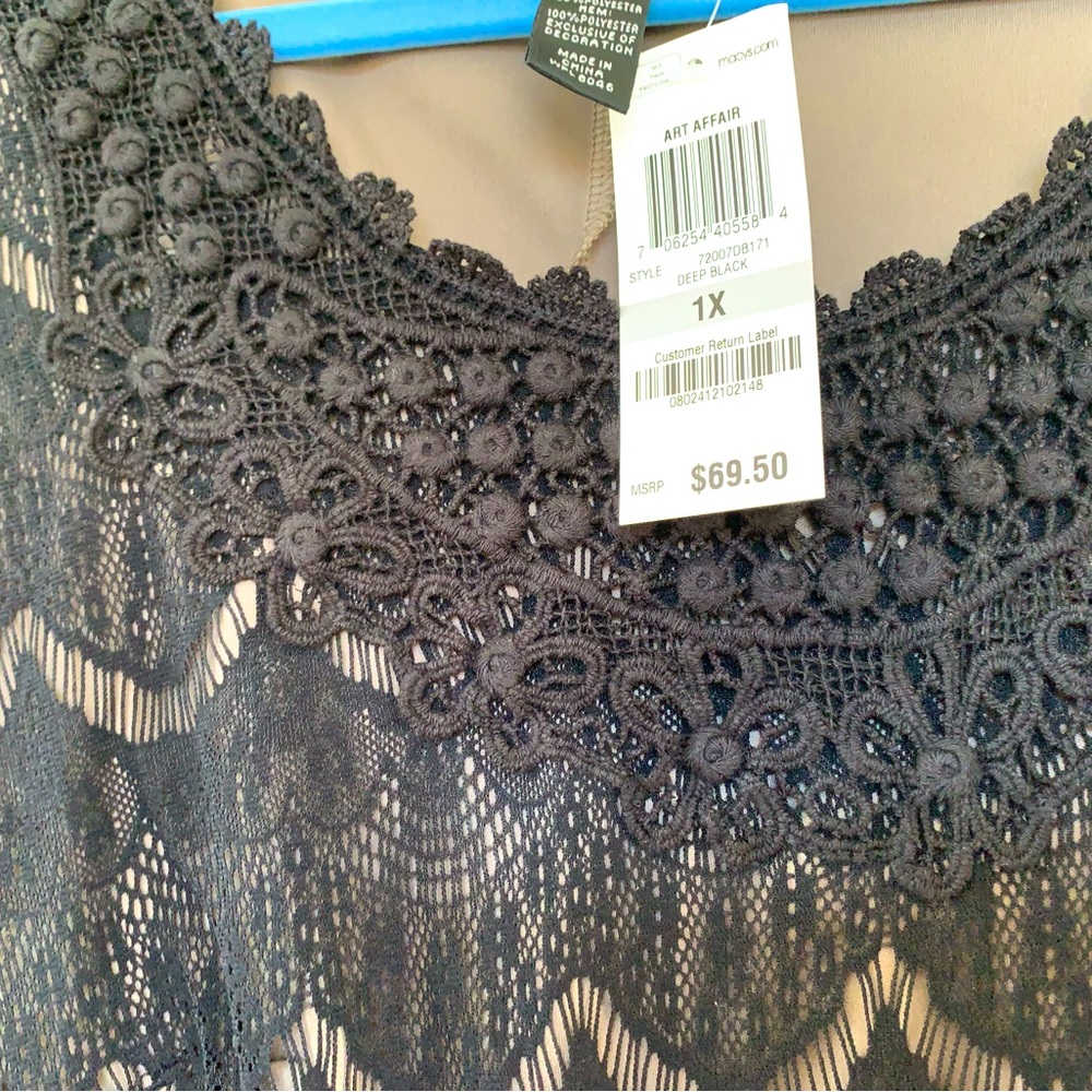 LITTLE BLACK DRESS, STYLE & CO. 1X, A-LINE SLIMMING STYLE, LACEY TIERED PATTERN.